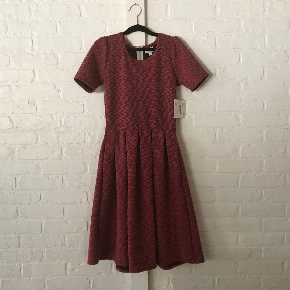NWT Amelia LuLaRoe XS